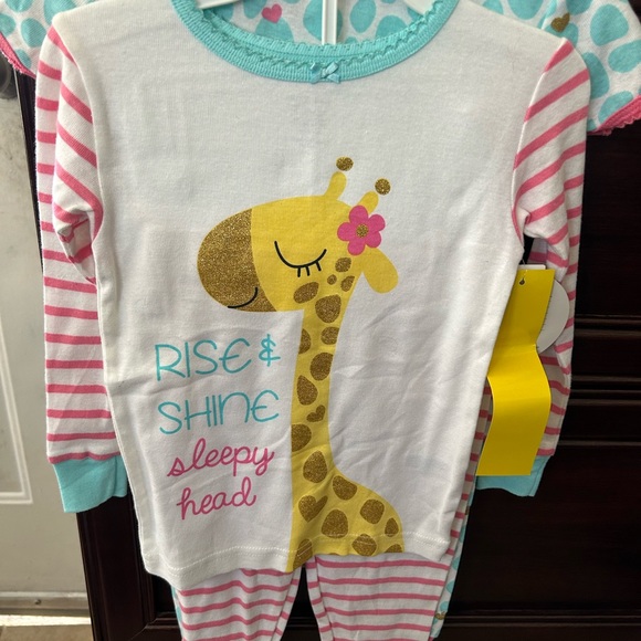 2T two pair of pajama set NWT - Picture 2 of 3